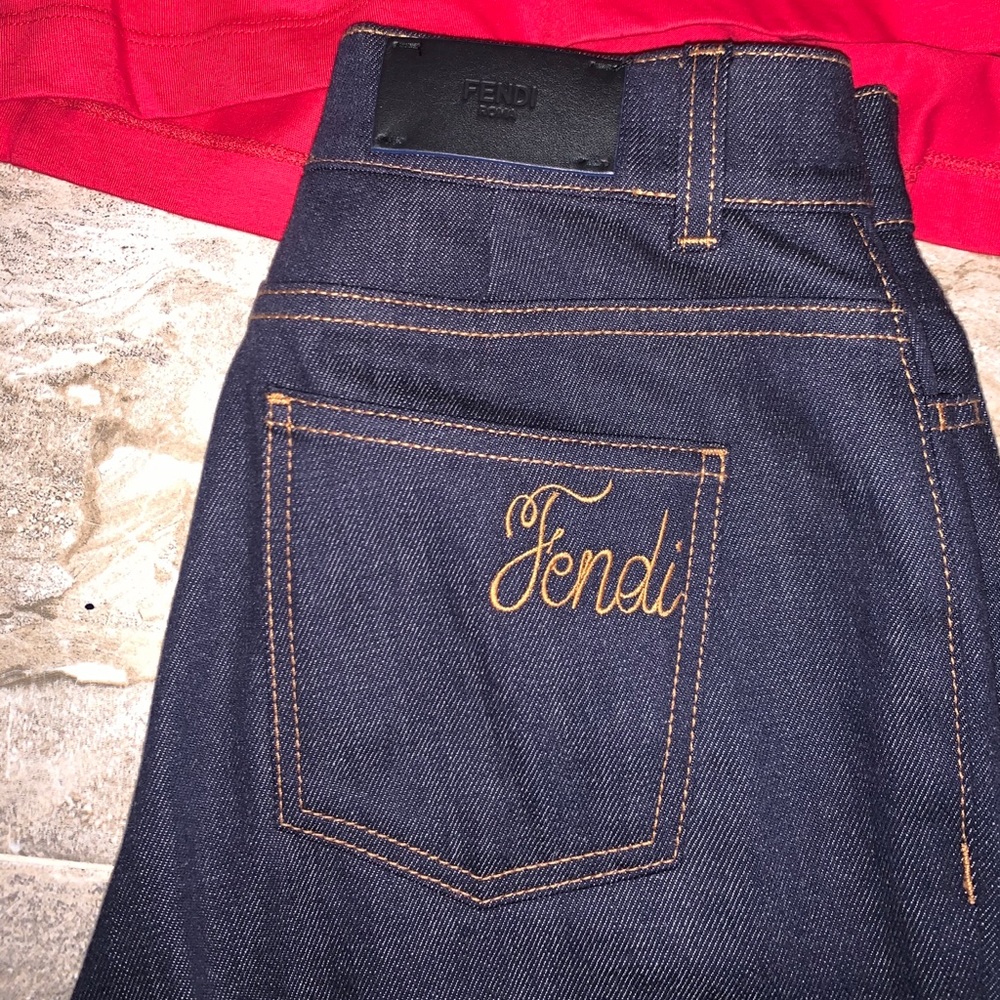 Fendi logo dark indigo jeans with brown stitching - Picture 6 of 12